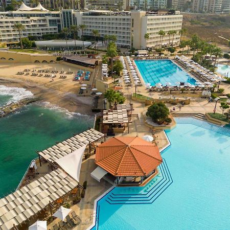 Moevenpick Hotel Beirute Exterior foto